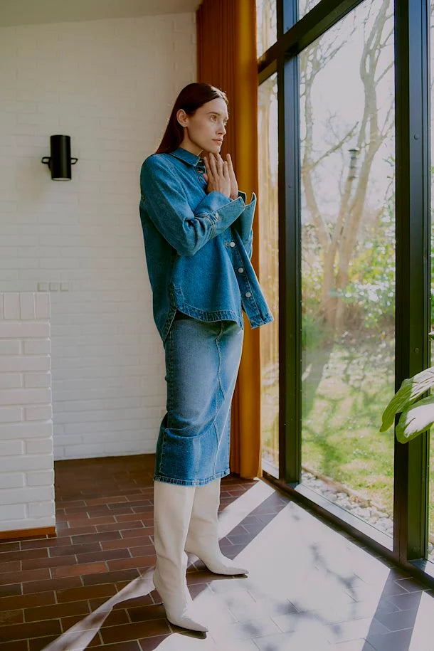 MID BLUE DENIM LEYA SKIRT