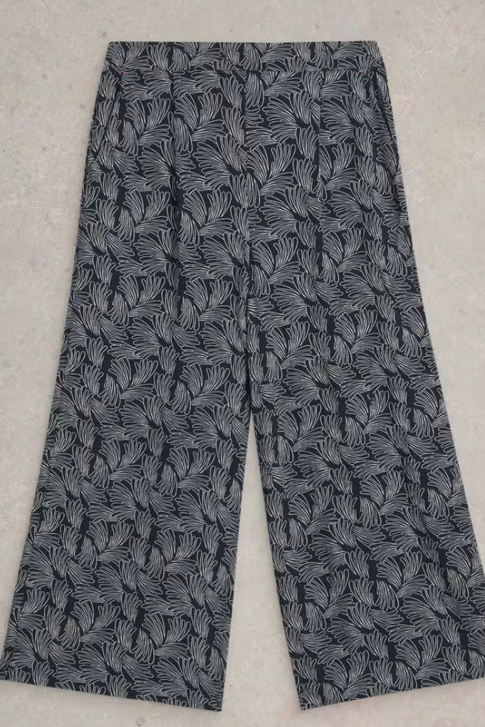 NAVY PRINT LISETTE CRINKLE CULOTTE