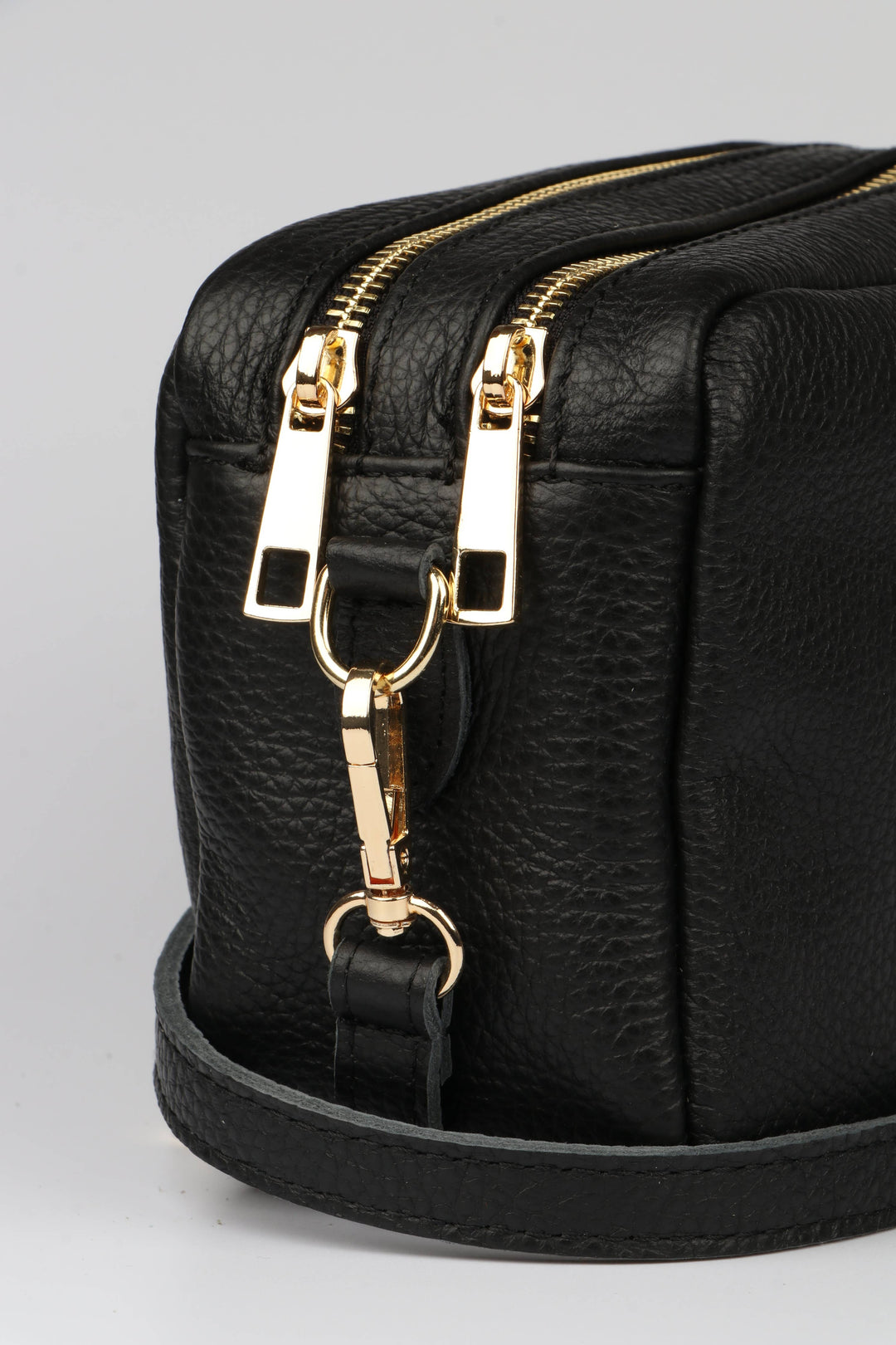 Naomi - Italian Leather Crossbody Bag - Black, Pebbled: One-size