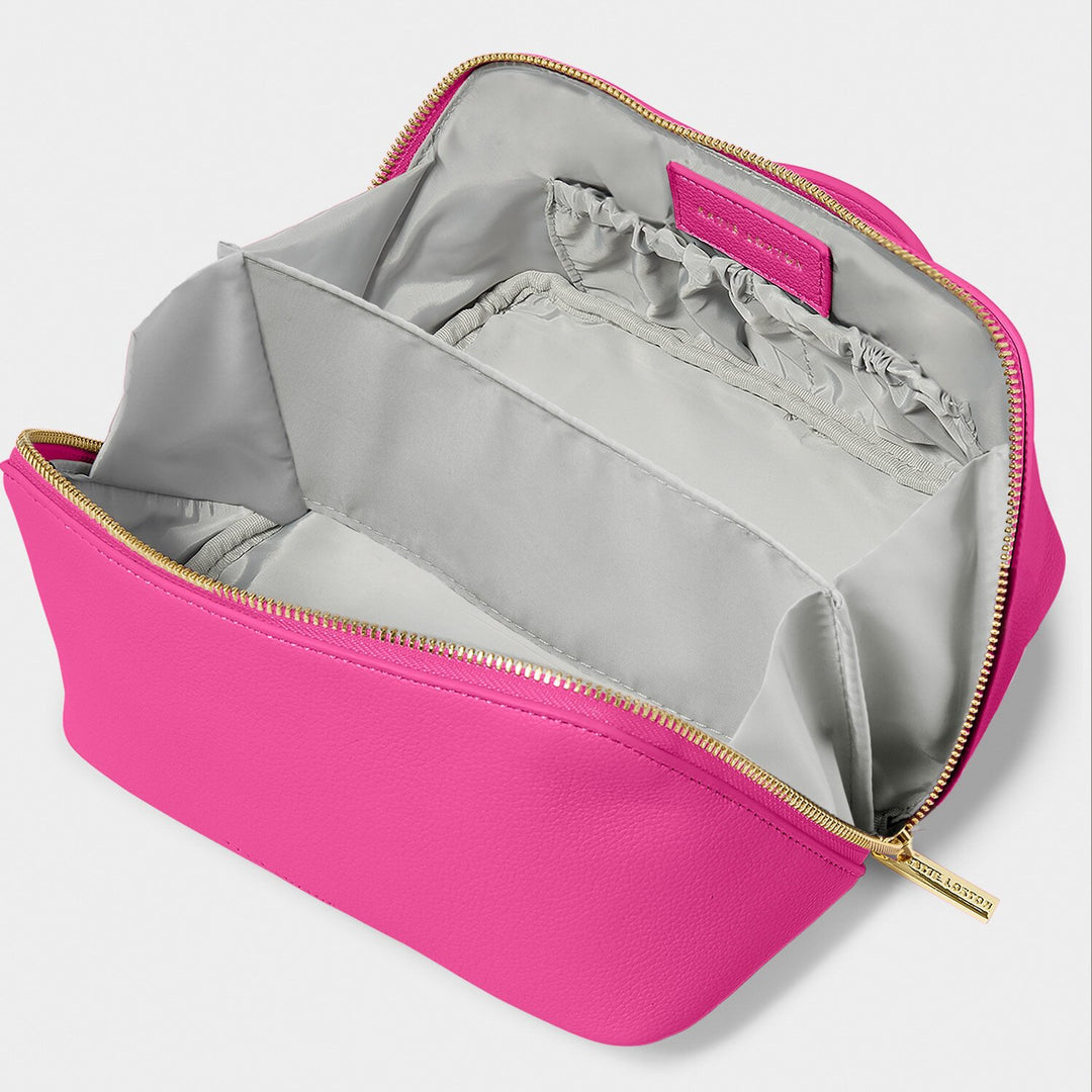 MEDIUM MAKE UP WASH BAG MAGENTA