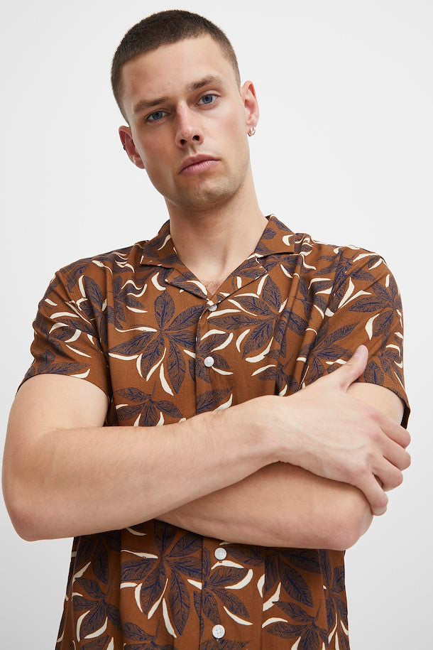SHORT SLEEVED TOFFEE SHIRT