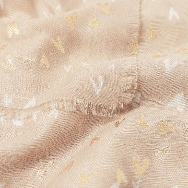 SCATTERED HEART FOIL PRINTED SCARF