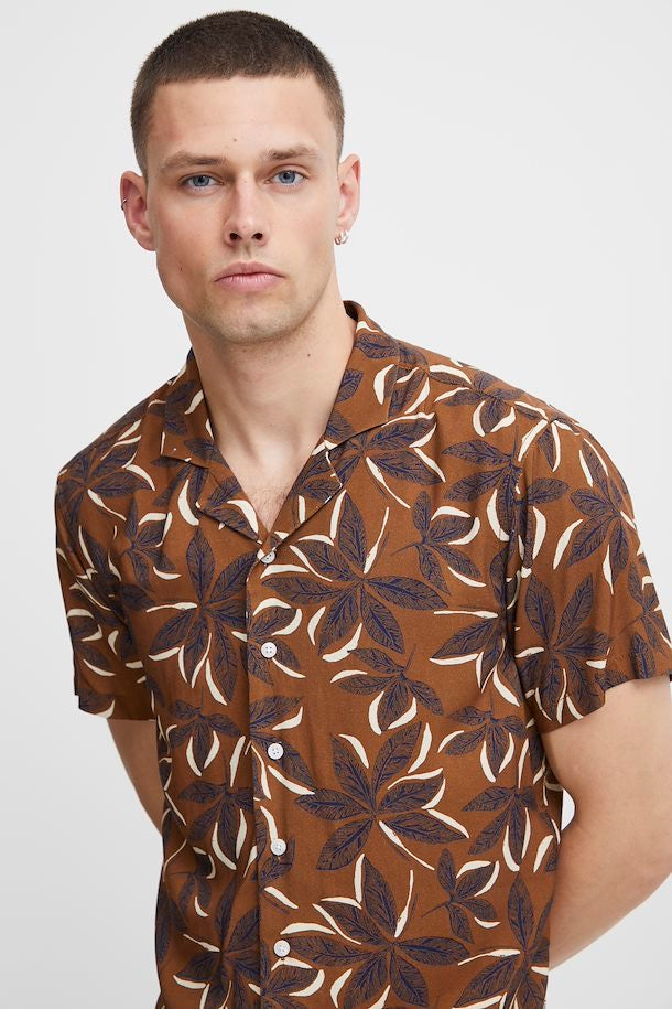 SHORT SLEEVED TOFFEE SHIRT