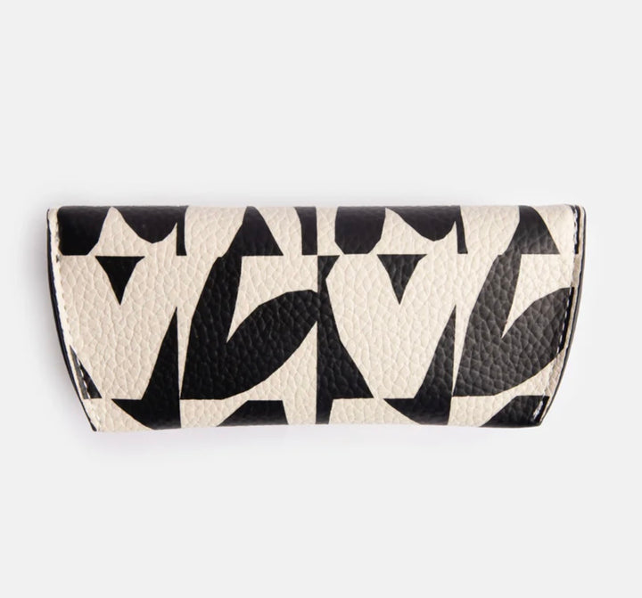 MONO CHECKMATE HEARTS FLAP GLASSES CASE