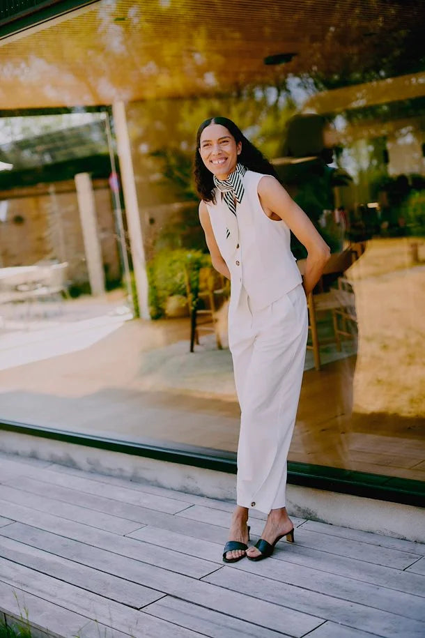 MARSHMALLOW WHITE DECERI WAISTCOAT