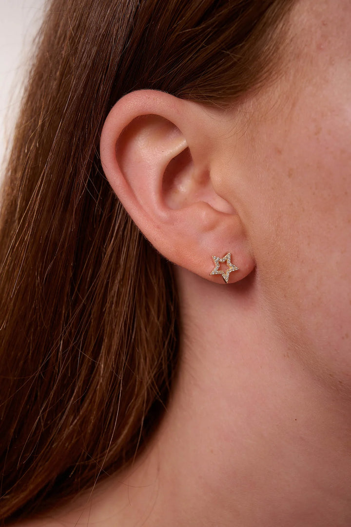 PAVE STAR EARRINGS GOLD