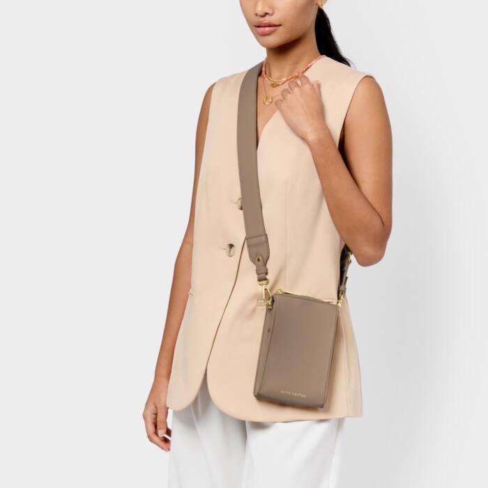 EFFIE SLIM CROSSBODY BAG MOCHA