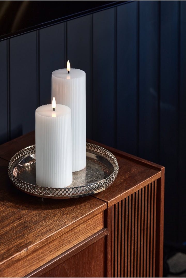 SET OF 2 WHITE LED FLAME RIBBED PILLAR CANDLES