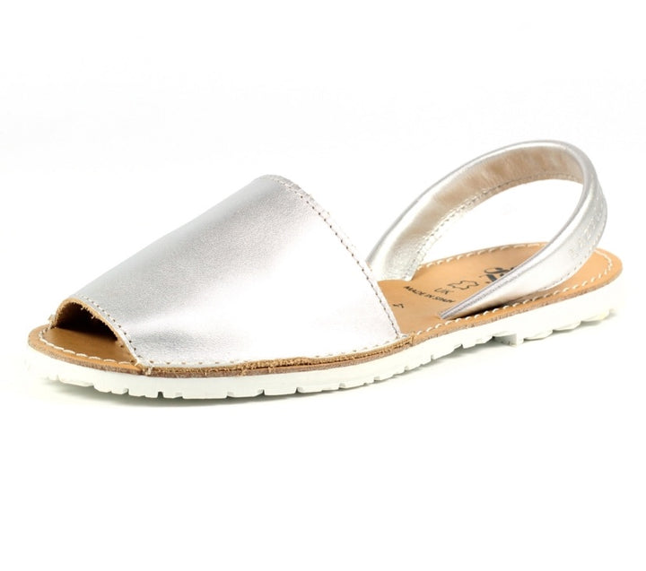 MENORCA SILVER LEATHER MULE
