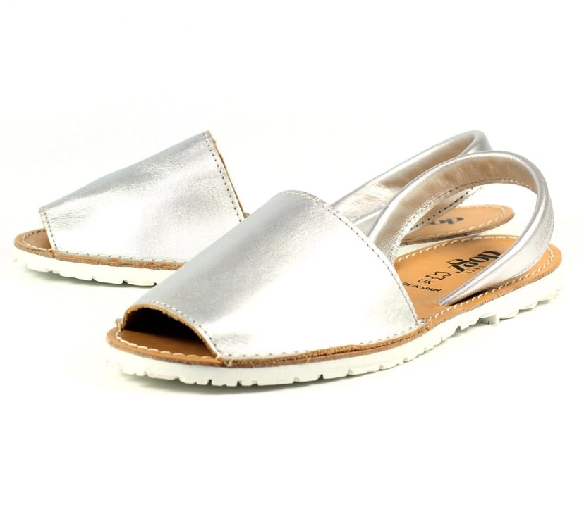 MENORCA SILVER LEATHER MULE