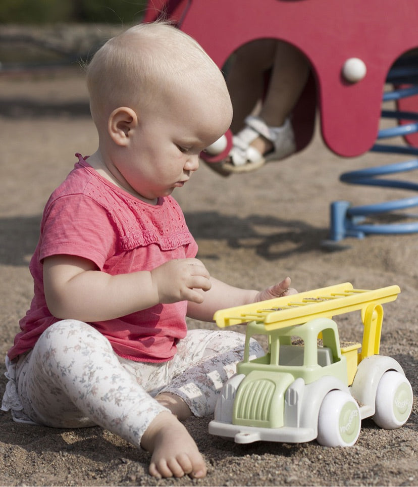 ECOLINE JUMBO FIRE TRUCK