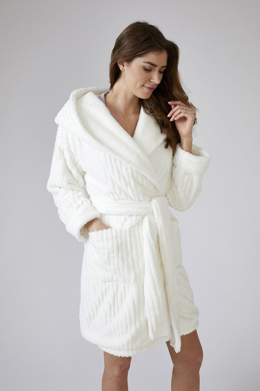 CREAM CLOUD ROBE