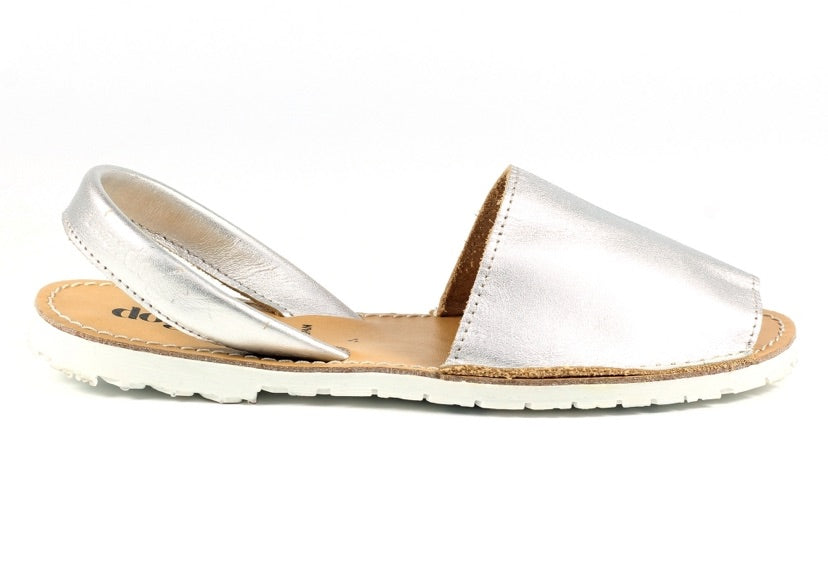 MENORCA SILVER LEATHER MULE