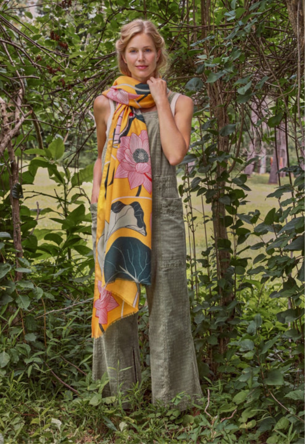 PRINTED MUSTARD CRANE AT SUNRISE SCARF