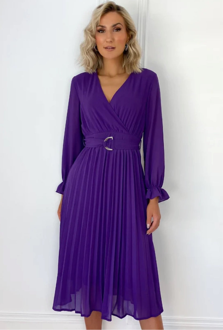 PURPLE PLEATED V-NECK MIDI DRESS