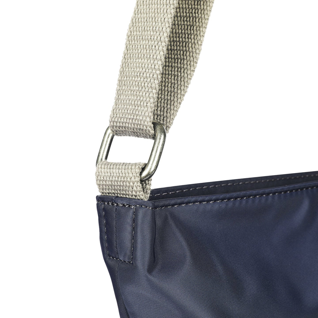 MIDNIGHT NAVY KENNINGTON SUSTAINABLE MEDIUM CROSSBODY BAG