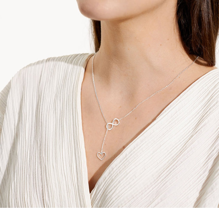 LYRA LARIATS INFINITY NECKLACE