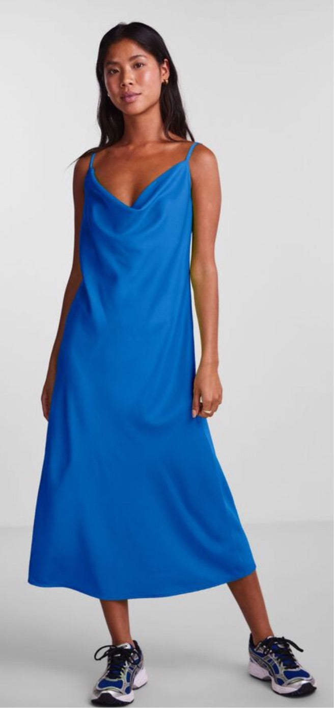 ODDA PRINCESS BLUE MIDI STRAP DRESS