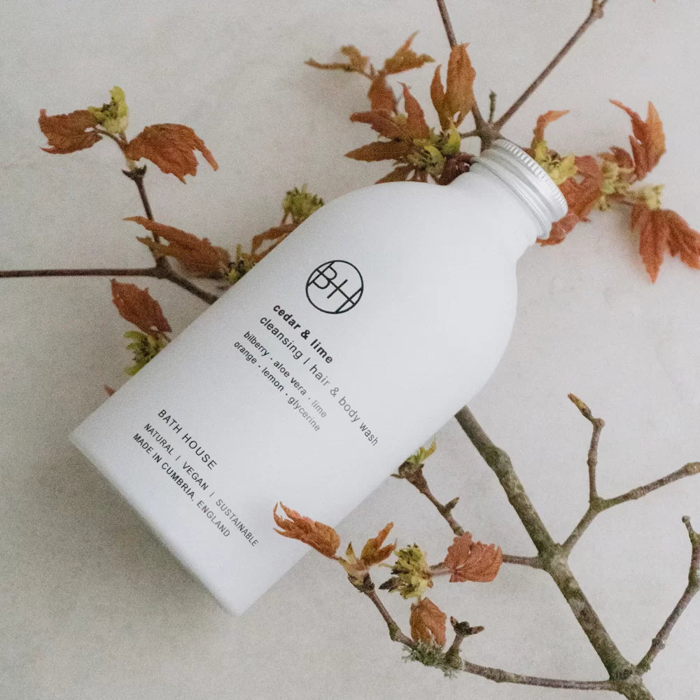 CEDAR & LIME CLEANSING HAIR & BODY WASH