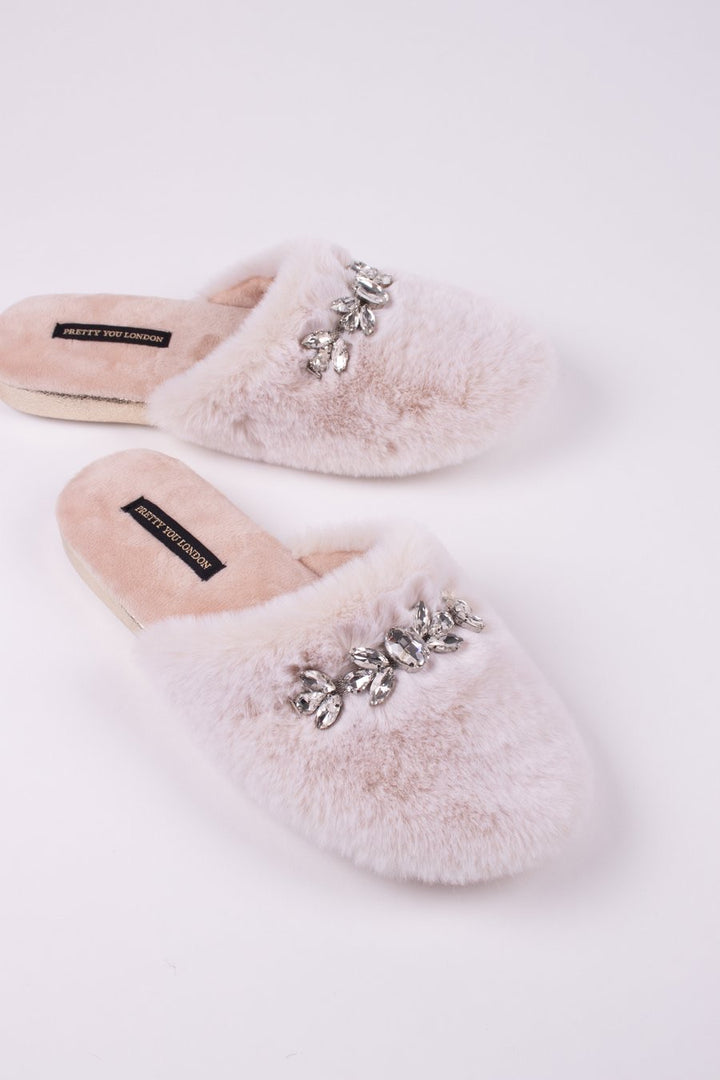 CREAM DIDO SLIPPERS