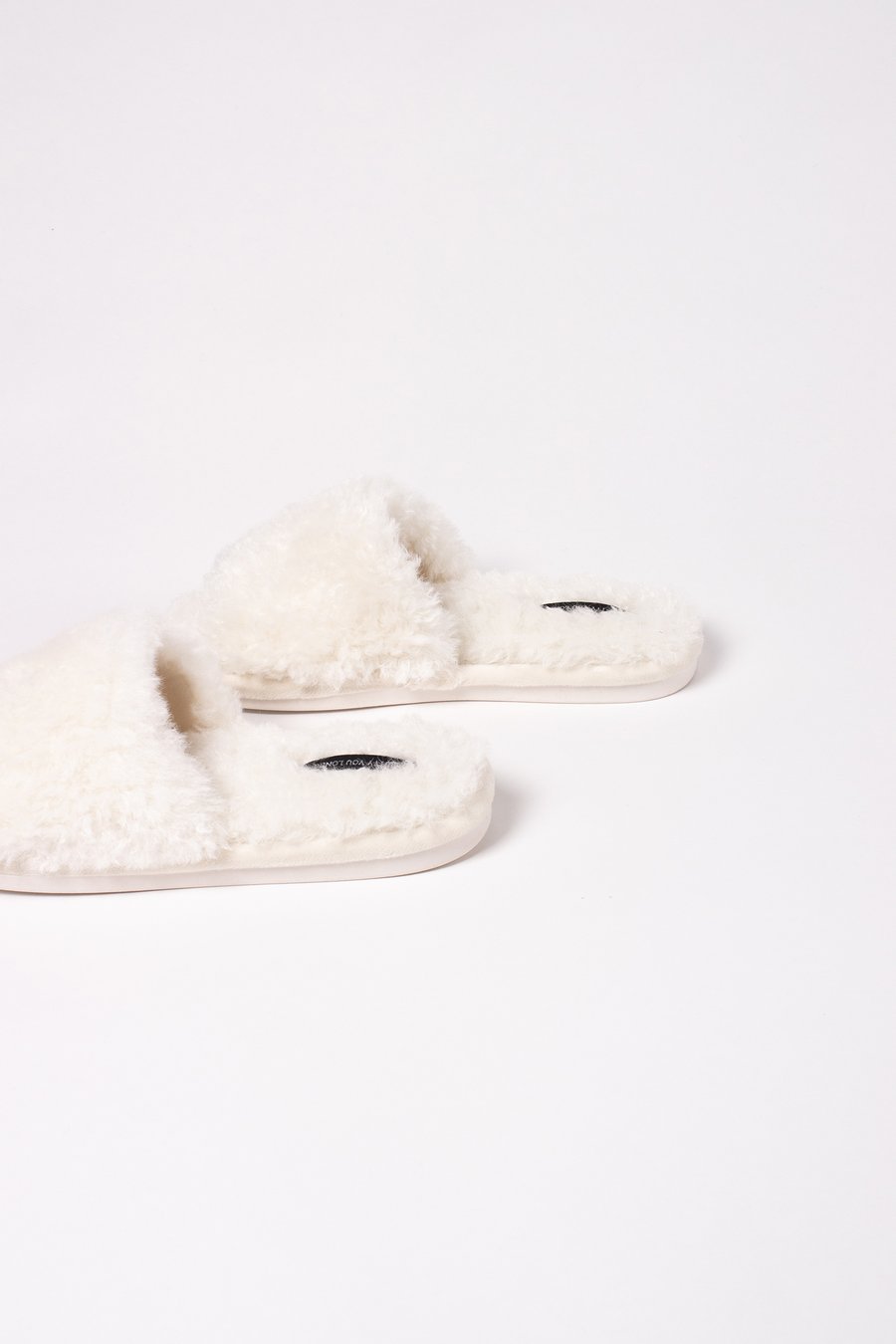 CANDY IN VANILLA SLIPPERS