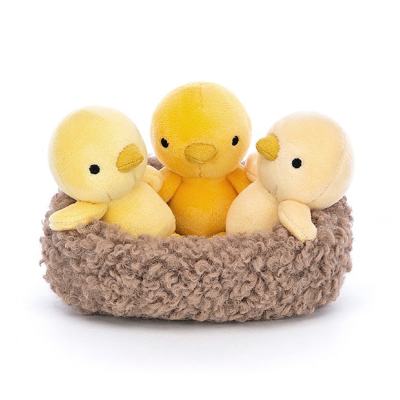 NESTING CHICKIES