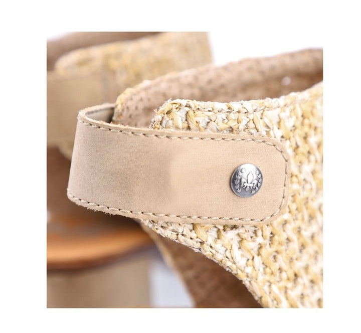 SAND BEIGE STRAP SANDALS