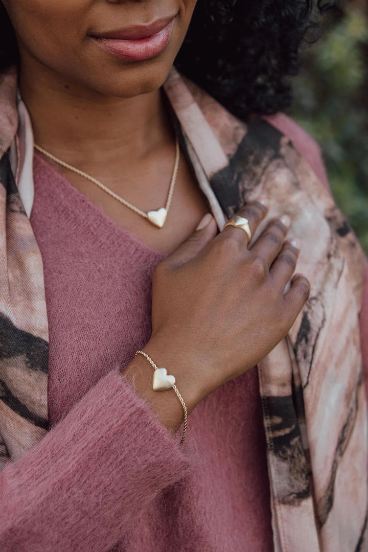 EMBRACE GOLD HEART BRACELET