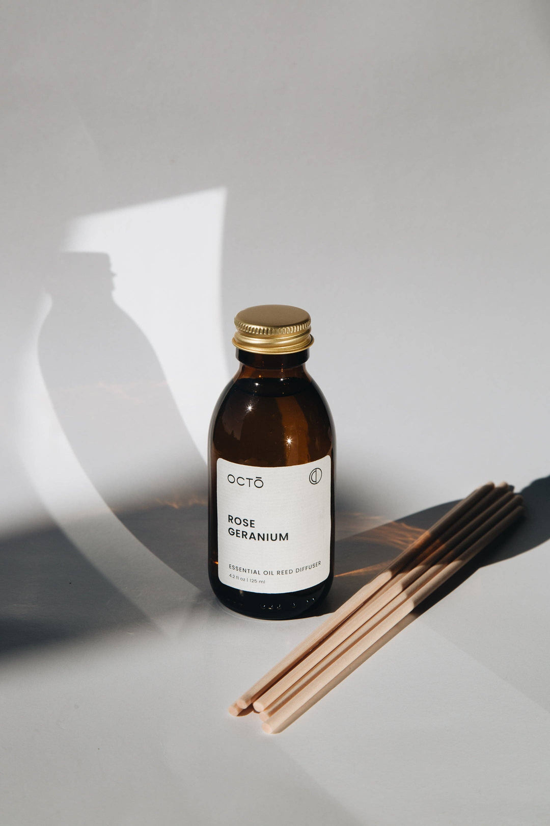 125ml Amber bottle reed diffuser REFILLS: Morning light (Neroli + Lime + Basil)