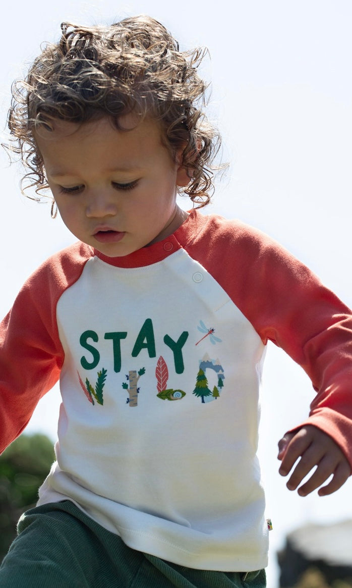 STAY WILD PAPRIKA LUKE RAGLAN TOP