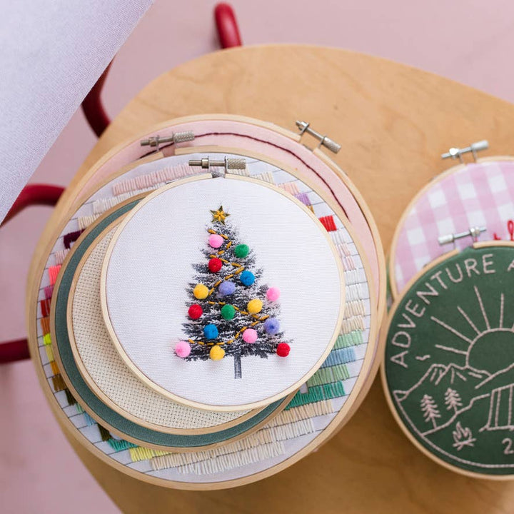 Christmas Tree Embroidery Hoop Kit: Pink