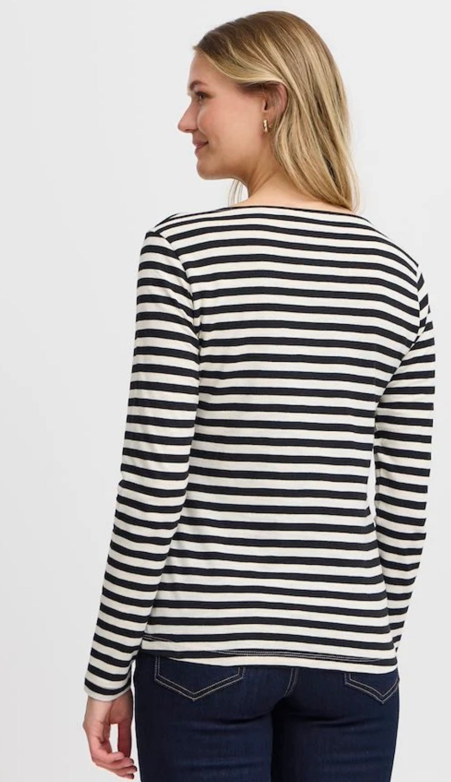 BLACK MIX MYE TEE