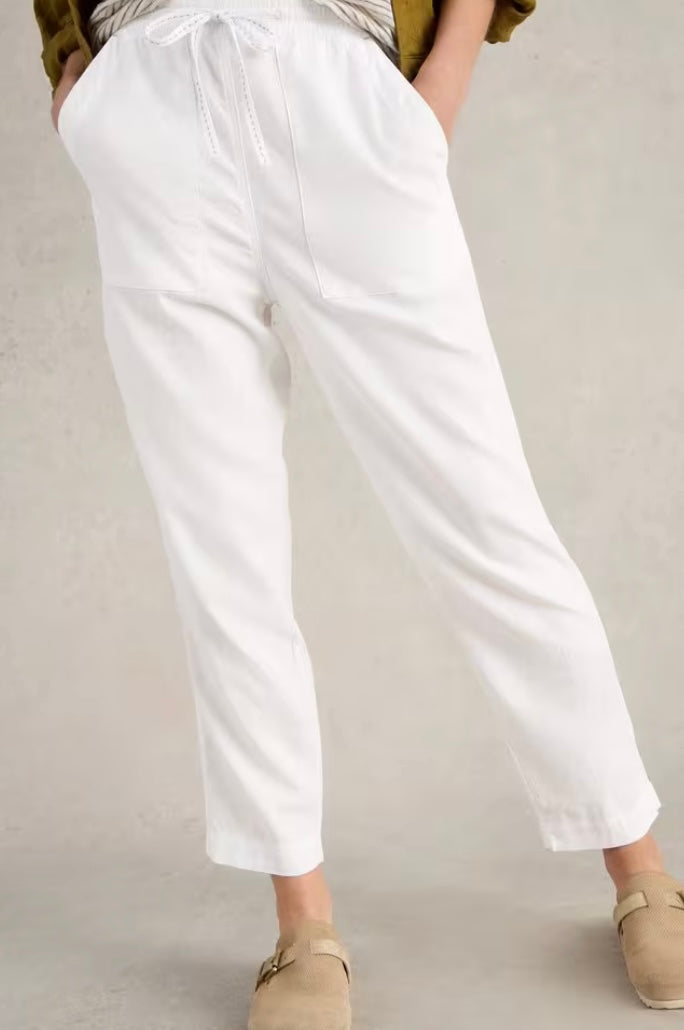 WHITE ELLE LINEN BLEND TROUSER