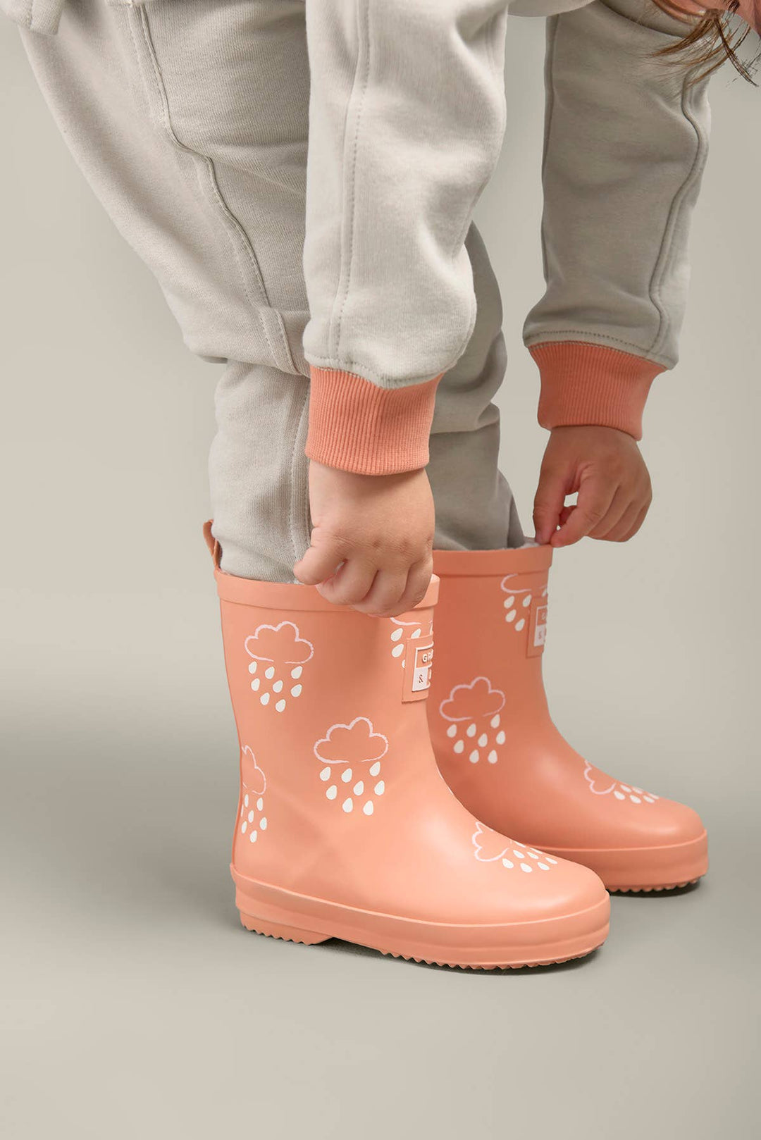 Volcanic Orange Colour-Changing Kids Wellies: UK3