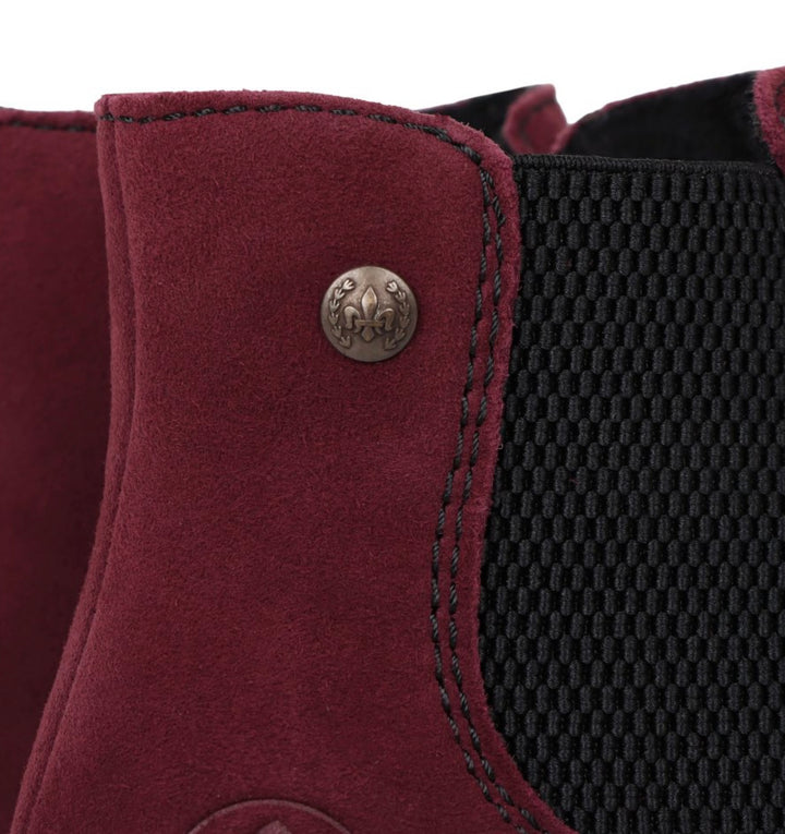 79265-30 RED BOOT