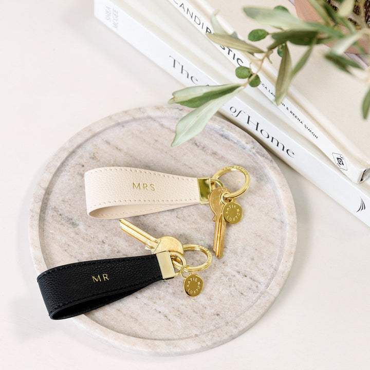 MR & MRS BOXED KEYRING OFF WHITE
