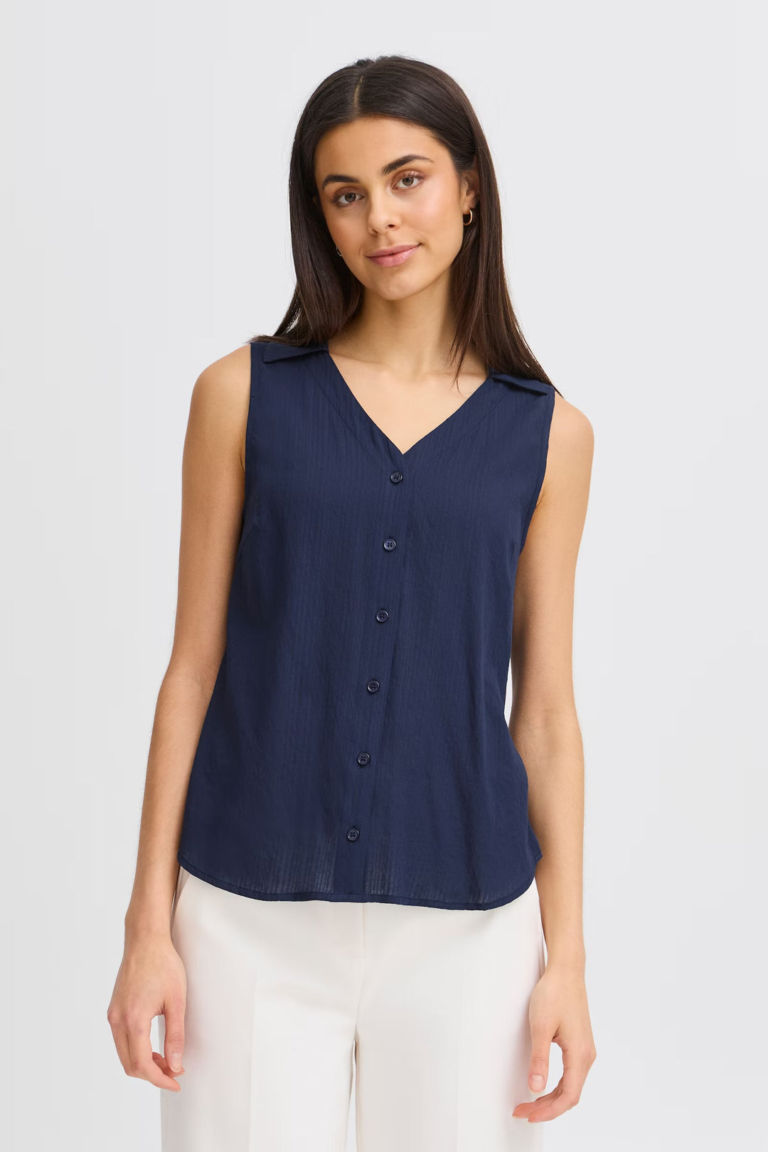 NAVY BLAZER VINA SHIRT