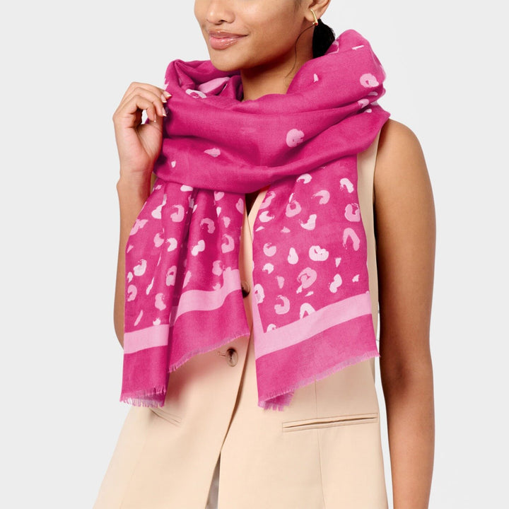 PRINTED FOIL SCARF LEOPARD BRUSH