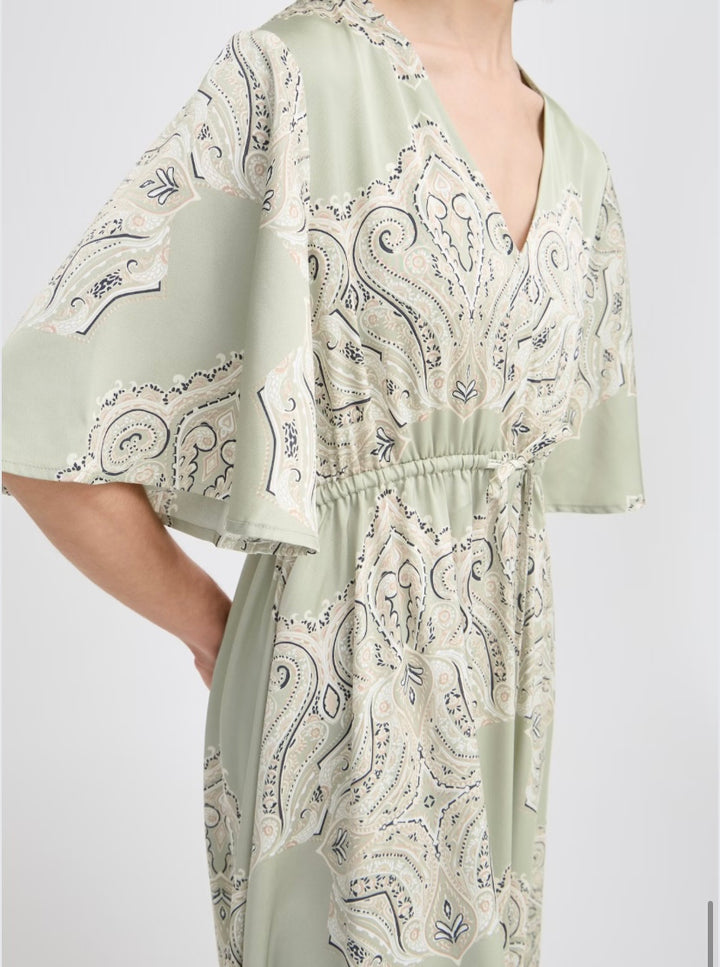 JANNIKE DRESS TEA PAISLEY MIX