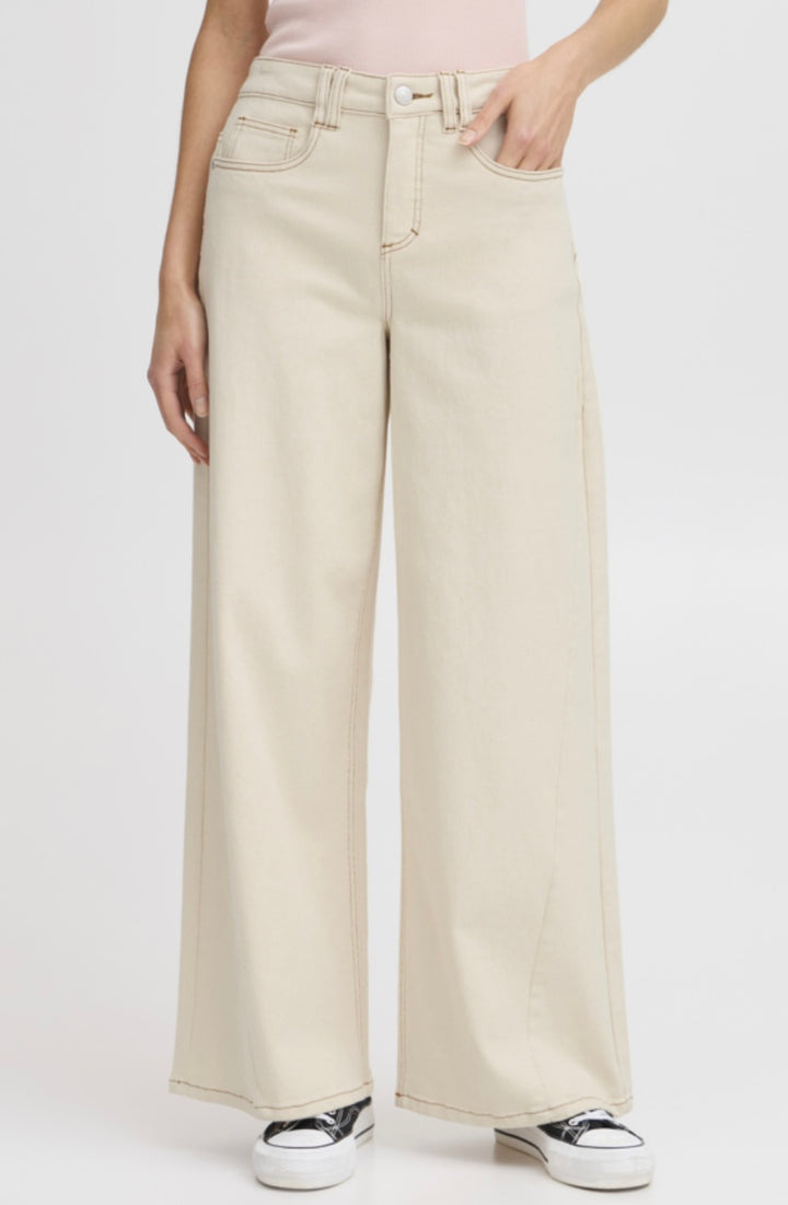 WHISPER WHITE ALINA HANNA JEAN
