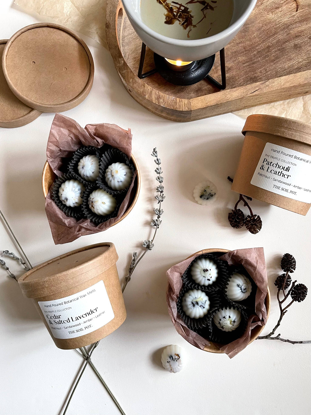 Botanical Wax Melt Tub: Patchouli & Leather