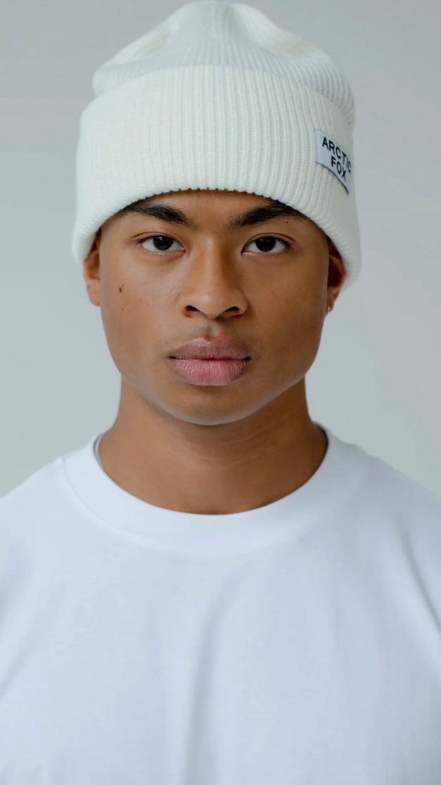 WINTER WHITE RECYCLED BOTTLE BEANIE HAT