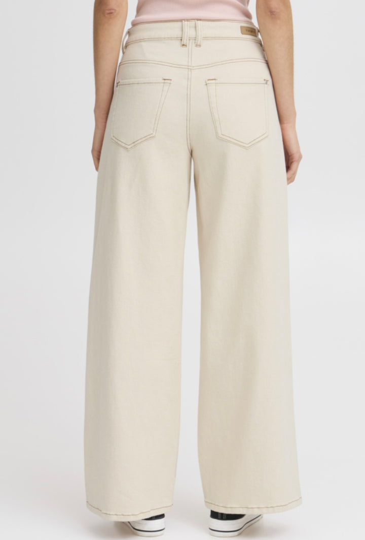 WHISPER WHITE ALINA HANNA JEAN