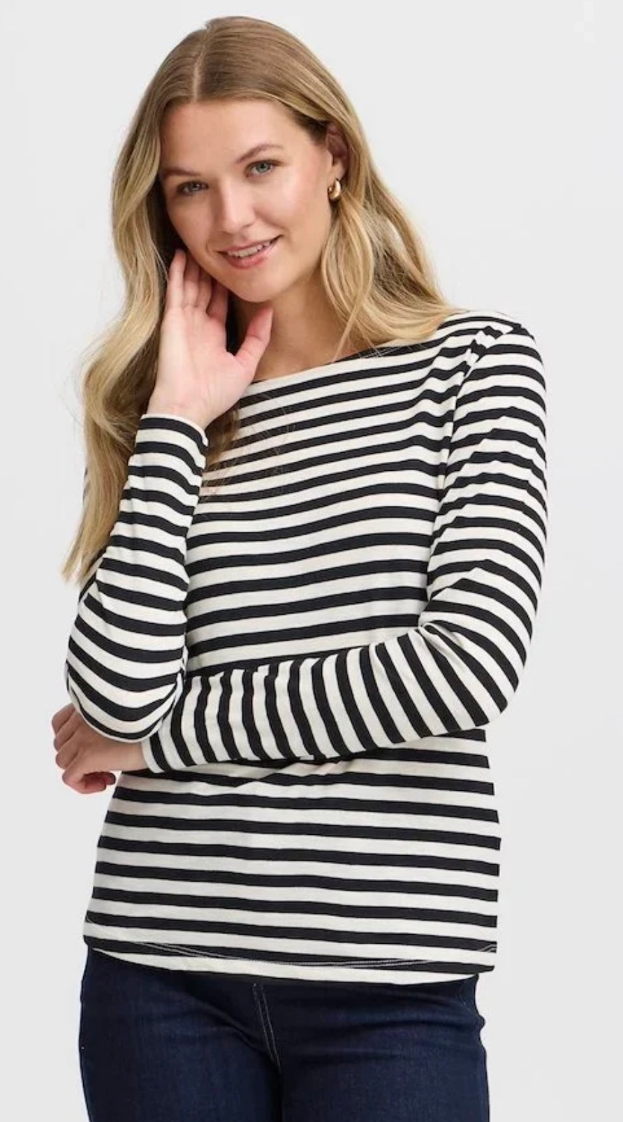 BLACK MIX MYE TEE