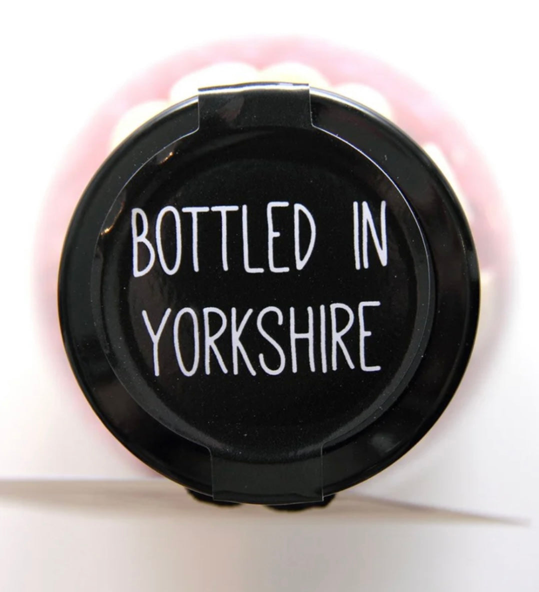 IRRESISTIBLE WHITE CHOCOLATE & RASPBERRY TRAY BAKE MIX