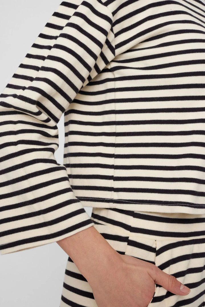 HUBSA BLOUSE CAVIAR