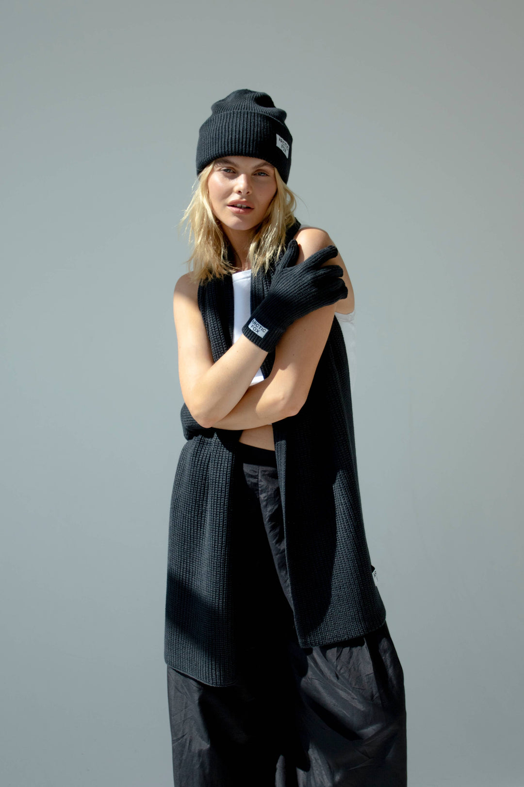 The Recycled Bottle Scarf - Black - AW23