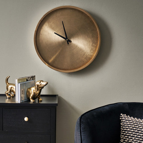BRUSHED ANTIQUE BRASS ROUND WALL CLOCK
