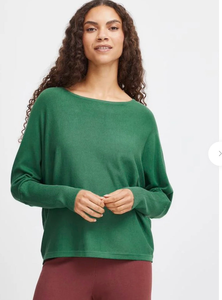 MMORLA BAT JUMPER FOILAGE GREEN