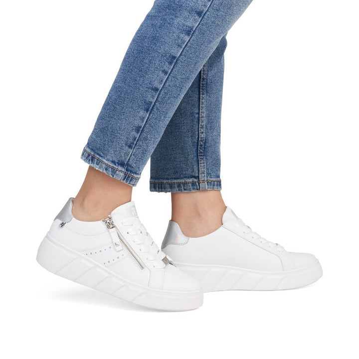 W2605-80 LADIES SHOES WHITE GESTROBELT